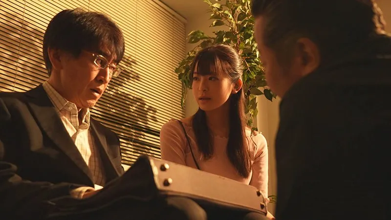 Chồng yêu vay nợ xã hội đen, người vợ phải bán thân để trả nợ